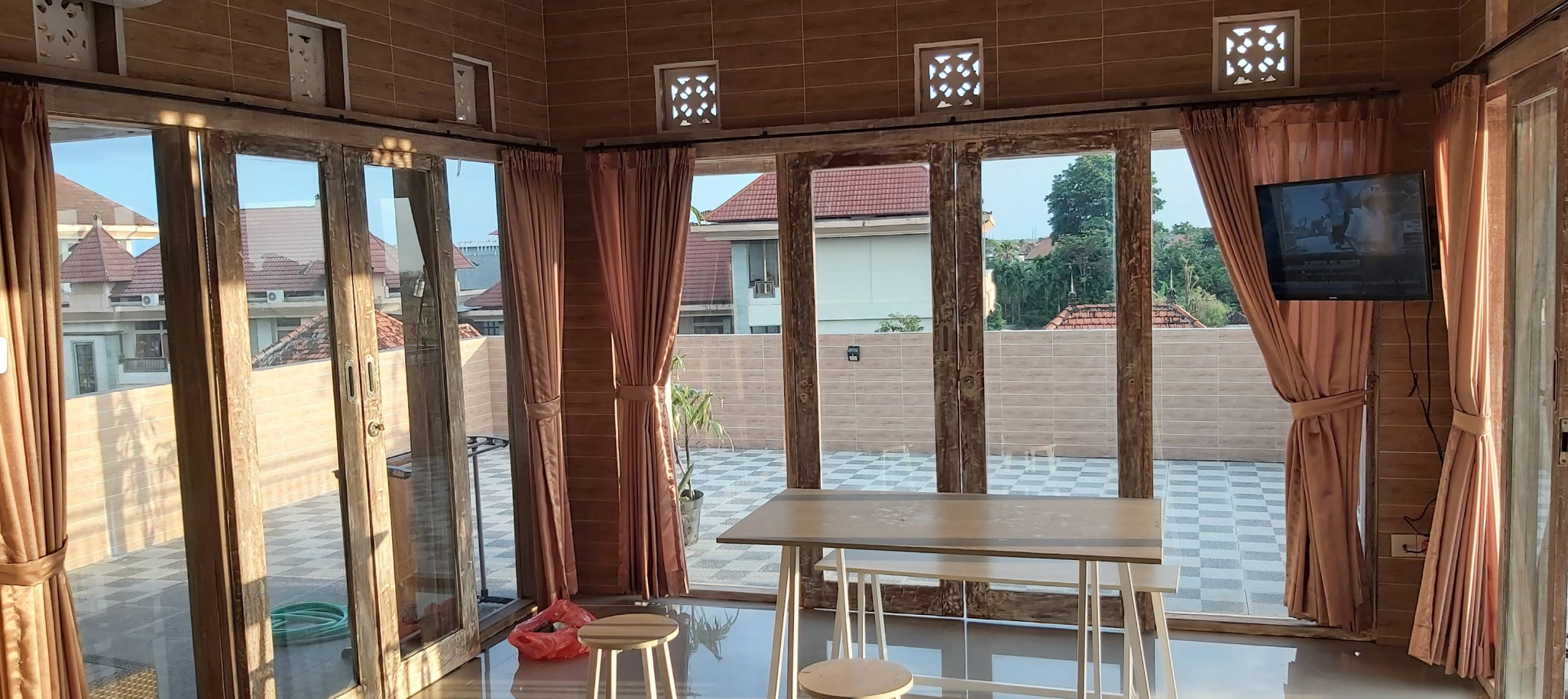 Kamar 42